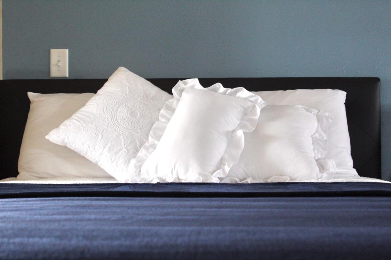 Lakes Inn Detroit Lakes Εξωτερικό φωτογραφία