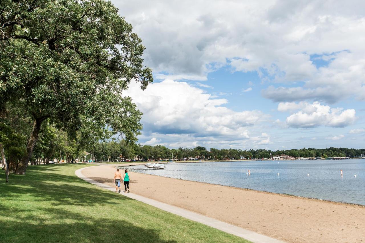 Lakes Inn Detroit Lakes Εξωτερικό φωτογραφία